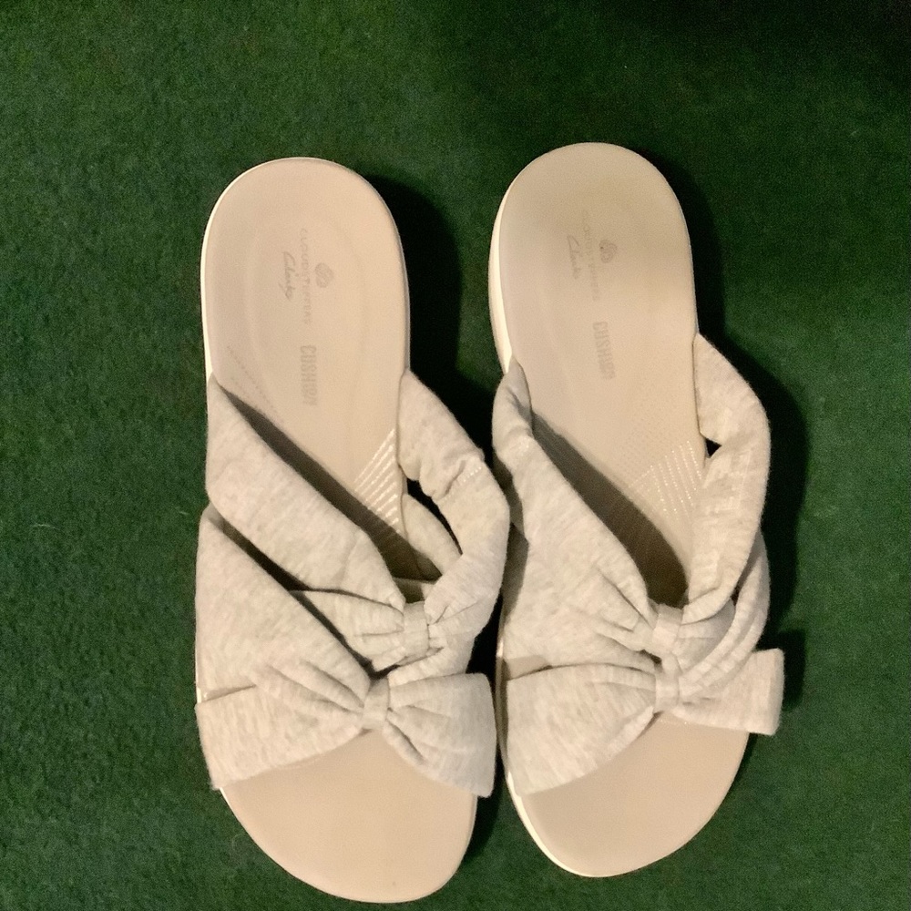 Clarks Cloudsteppers Gray Size 8 Like New
